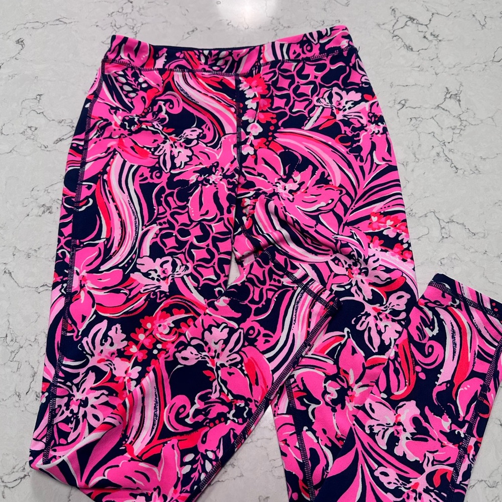 Lilly Pulitzer Girls Luxletic Pink and Navy Floral Leggings